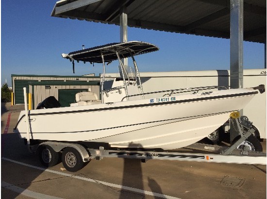 2004 Boston Whaler 210 Outrage Boats for sale