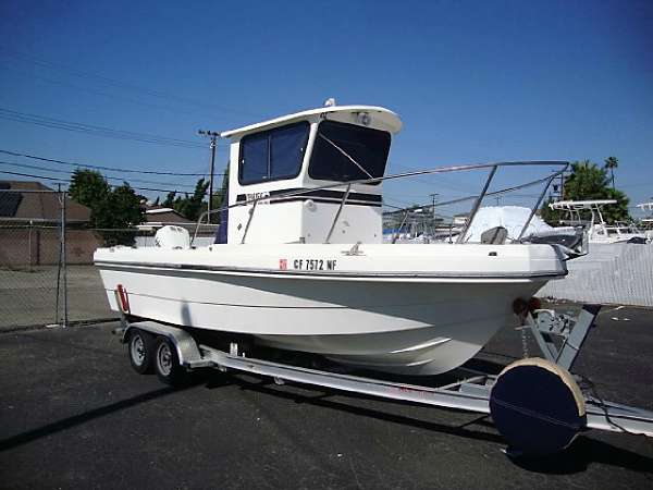 1991 Cabo 204 Center Console