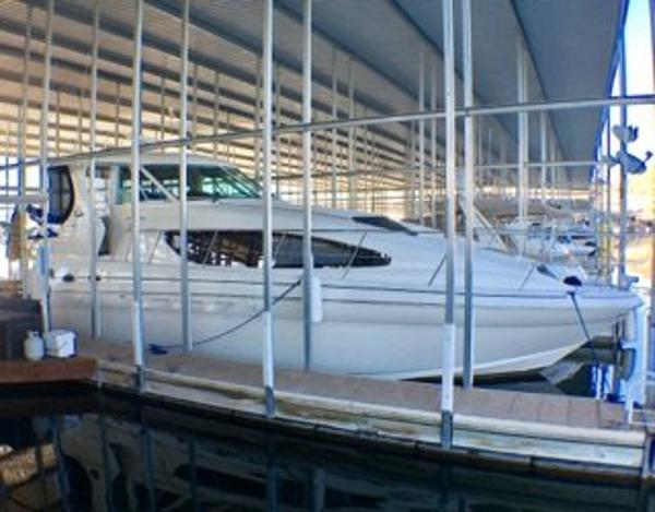 2004 Sea Ray 390 Motor Yacht