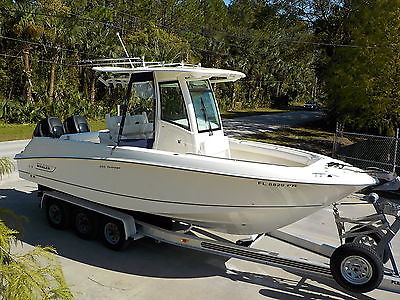 MINT & LOADED 2012 BOSTON WHALER 250CC OUTRAGE OFFSHORE SPORT FISHING BOAT