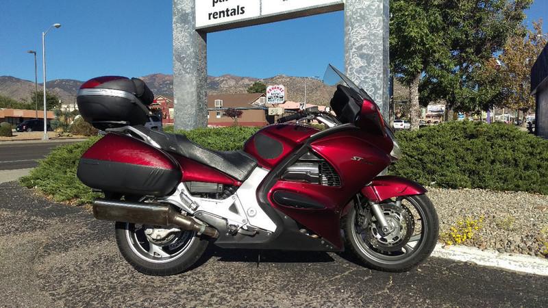 2005 Honda ST1300