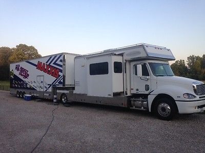 2003 FREIGHTLINER COLUMBIA RENEGADE 16' BOX Unit RV TOTERHOME GOOSE NECK TRAILER