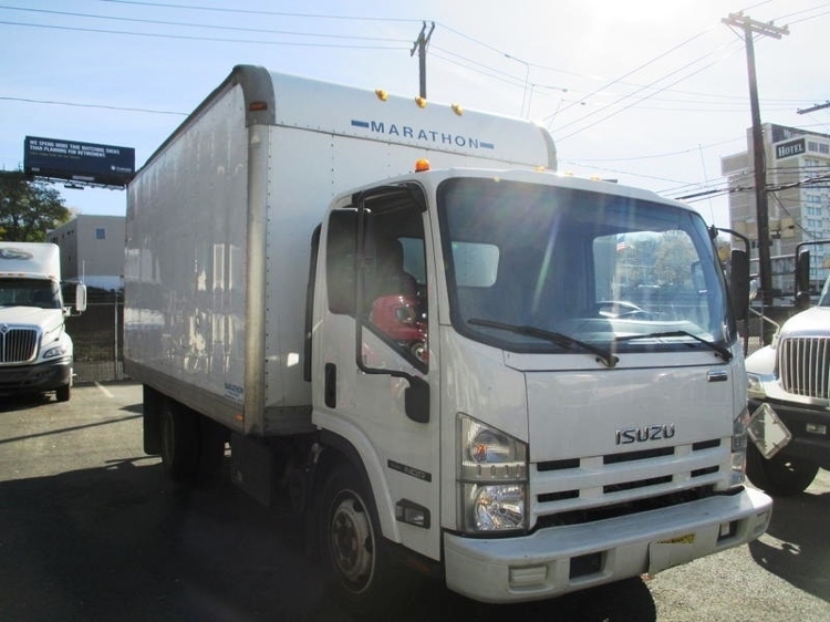 2013 Isuzu Nqr  Box Truck - Straight Truck