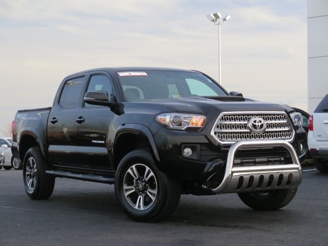 2016 Toyota Tacoma  Pickup Truck