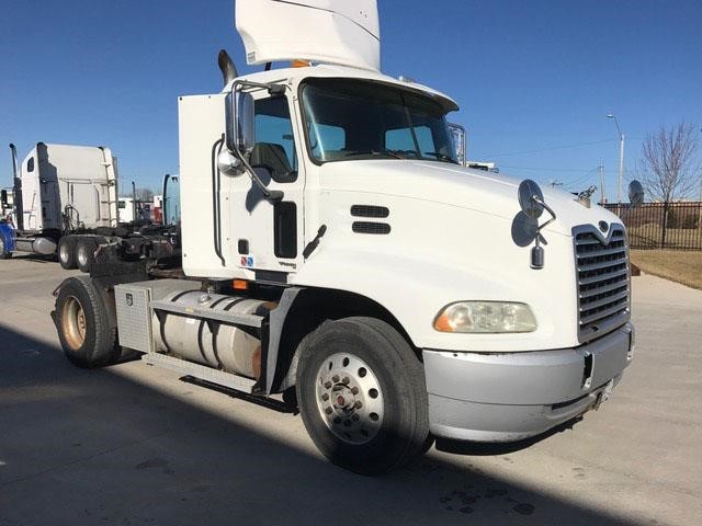 2004 Mack Vision Cx612  Conventional - Day Cab