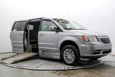 2015 Chrysler Town & Country  ElDorado Handicap Wheelchair Access Side Ramp Amerivan Touring L Nav DVD 3K Save