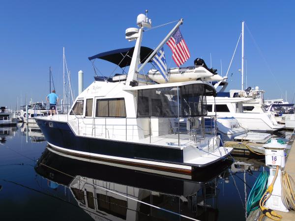 2010 Island Pilot IPS 435