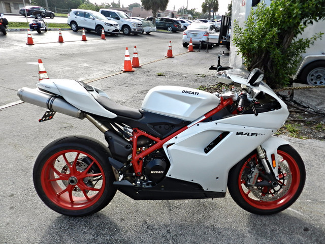 2011 Ducati EVO 848