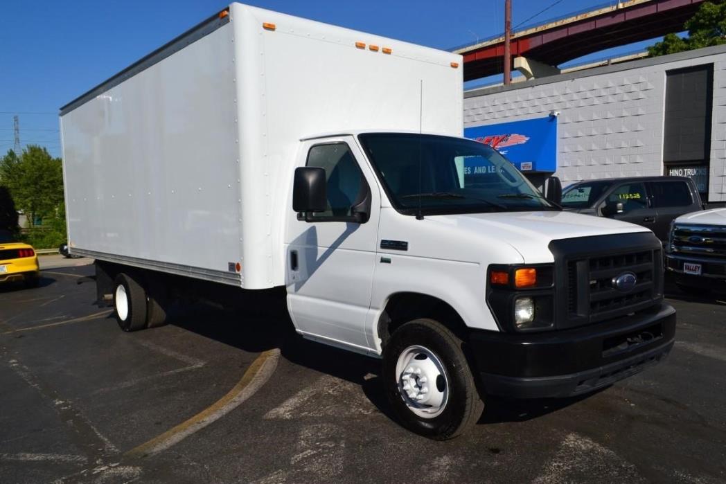 2012 Ford E450  Box Truck - Straight Truck