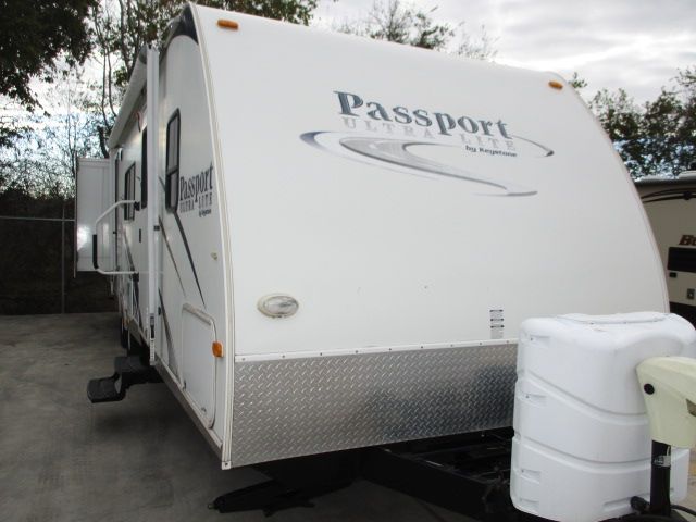 2009 Keystone Passport Ultra Lite 300BH