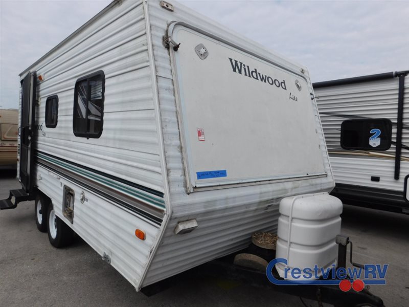 2002 Forest River Rv Wildwood 19F