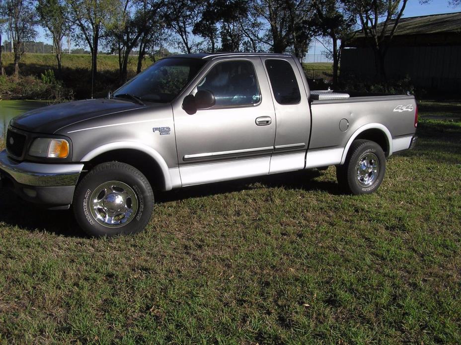 2002 Ford F-150 Lariat 2002 Ford F150 4D Extended Cab Lariat 4X4