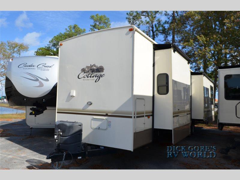 2014 Forest River Cedar Creek Cottage 40CRL