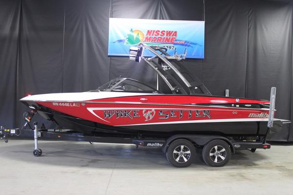 2013 Malibu Boats Wakesetter 21 VLX