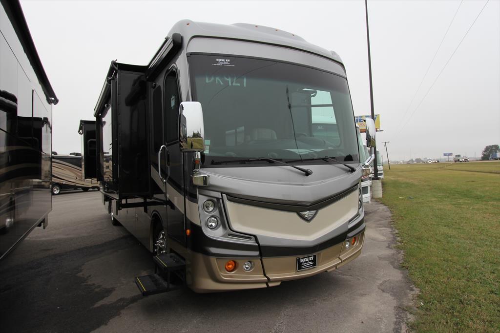 2017 Fleetwood Discovery 38K