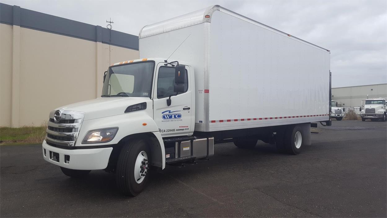 2016 Hino 268a  Moving Van