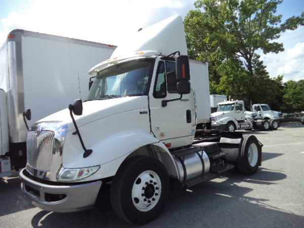 2012 International 8600  Conventional - Day Cab