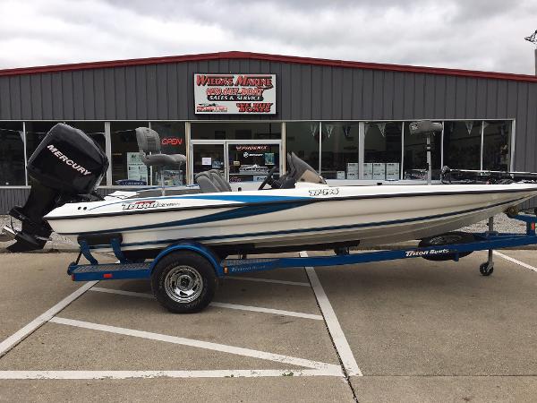 2006 Triton Tr-196 DC