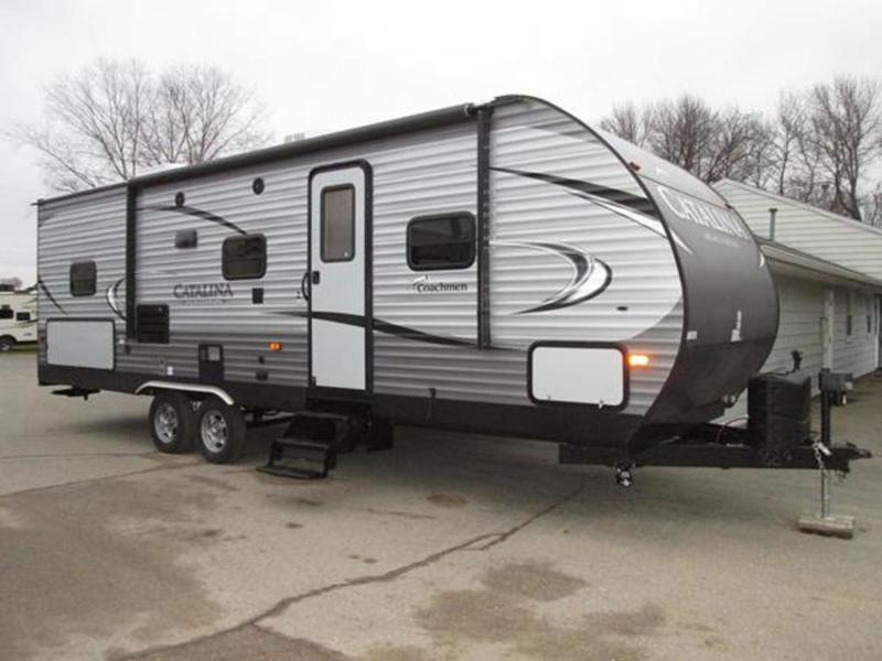Coachmen Catalina Legacy Edition 273dbs rvs for sale in Minnesota