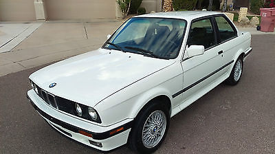 1991 BMW 3-Series iX 1991 BMW E30 325iX AWD- Only 69k miles, 2 Owner, Immaculate and Documented!