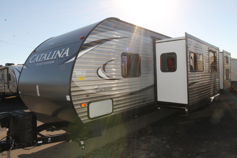 2017 Coachmen Catalina Legacy Edition 323BHDSCK