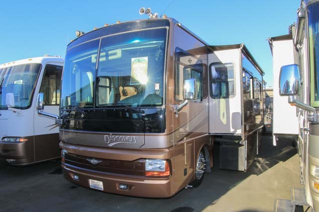 2004 Fleetwood DISCOVERY