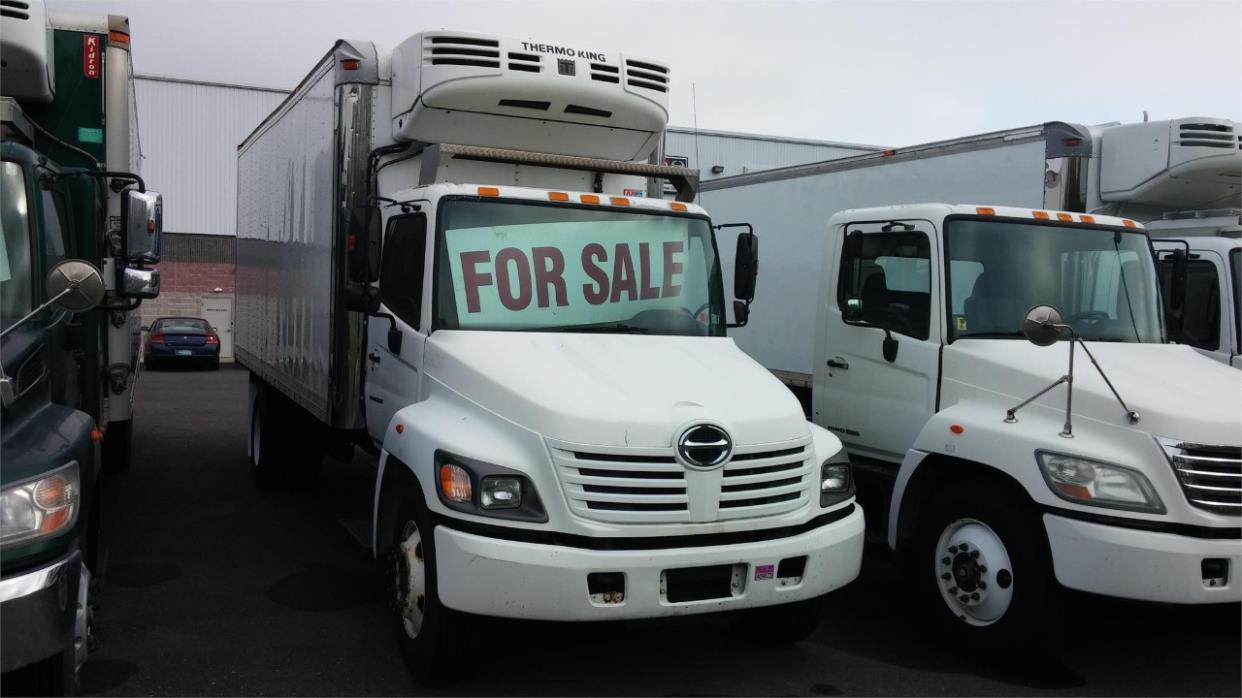 2005 Hino 268a  Refrigerated Truck