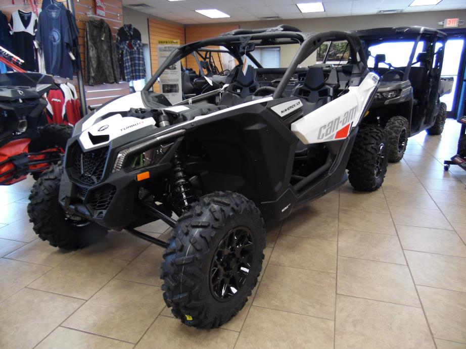 2017 Can-Am Maverick X3