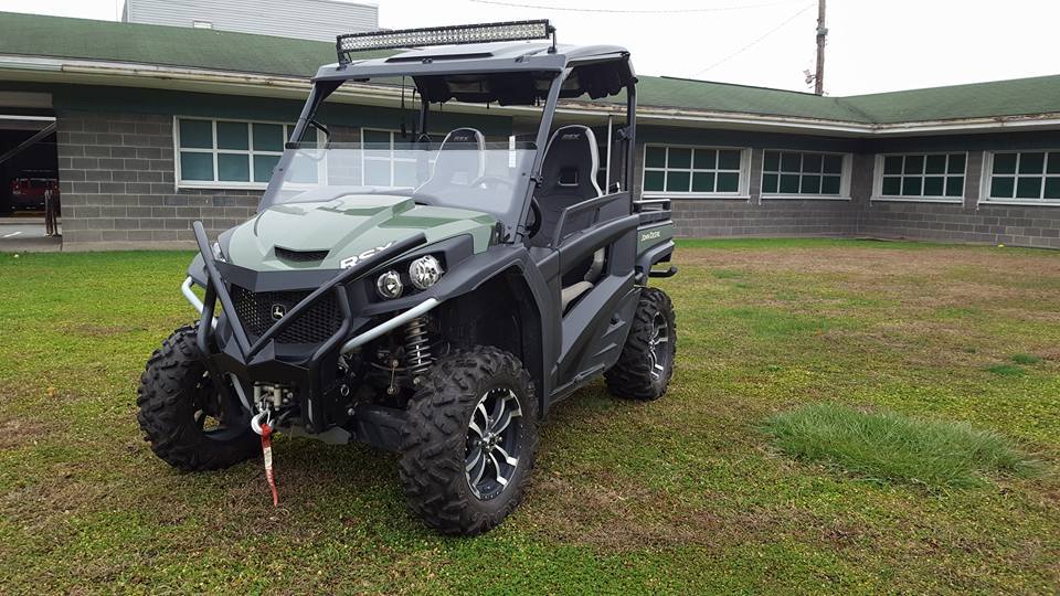 2015 John Deere GATOR