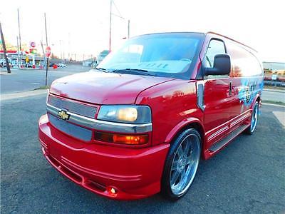 2008 Chevrolet Express SHOW PARTY VAN 2008 Chevrolet Express Cargo Van SHOW PARTY VAN 1,348 Miles Victory Red Full-siz