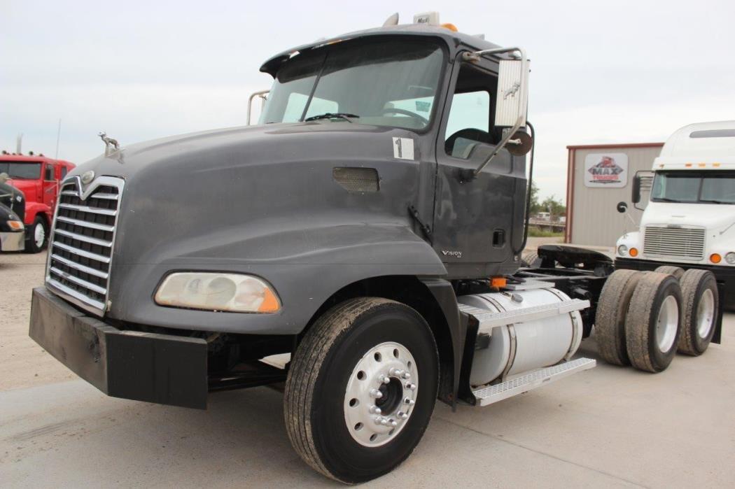 2005 Mack Vision Cx613  Conventional - Day Cab