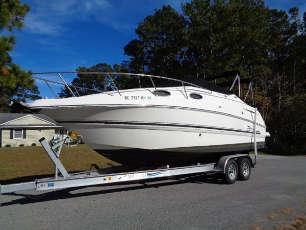 2004 Chaparral 260 Signature