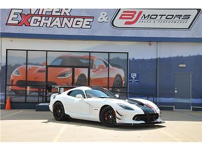 2016 Dodge Viper ACR 2016 Dodge Viper ACR 2400 Miles Viper White Clearcoat 2dr Car 10 Cylinder Engine
