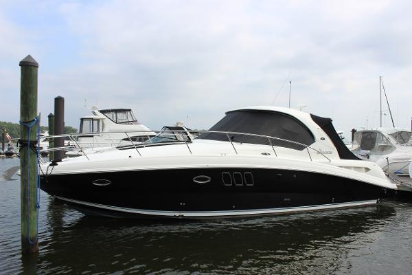 2008 SEA RAY 38 Sundancer