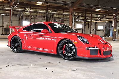 2015 Porsche 911 GT3 Low Miles Guards Red Leather Carbon Fiber Trim LOW MILES! Guards Red Leather Carbon Fiber Trim Navigation