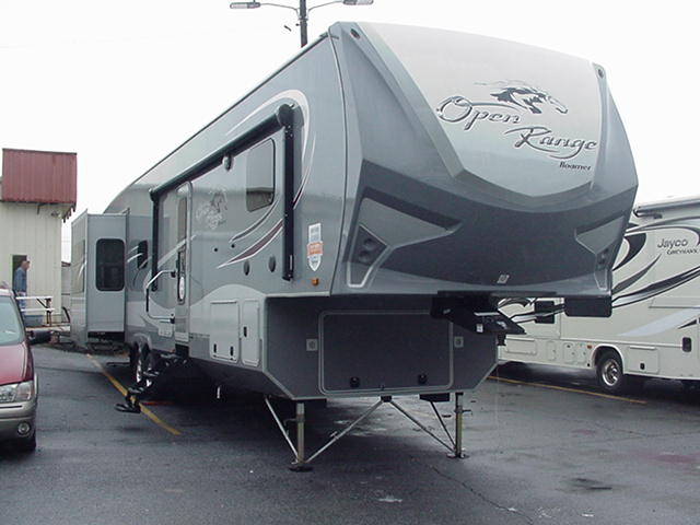 2017 Open Range Roamer 430RLS FW - JUST ARRIVED!