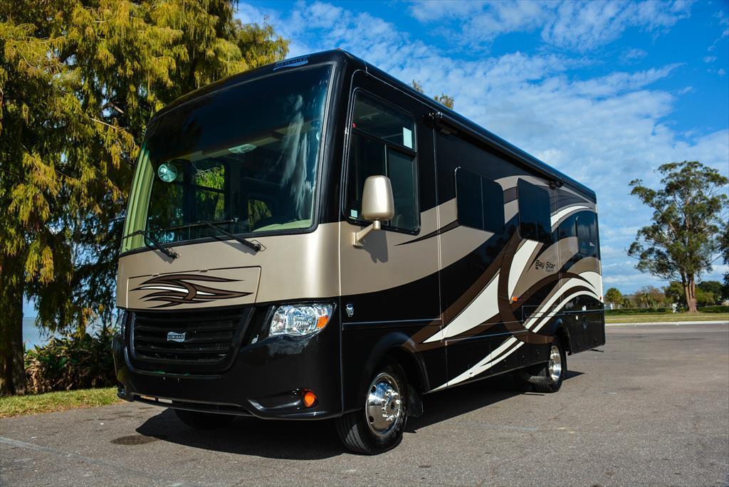 2017 Newmar Bay Star Sport 2702