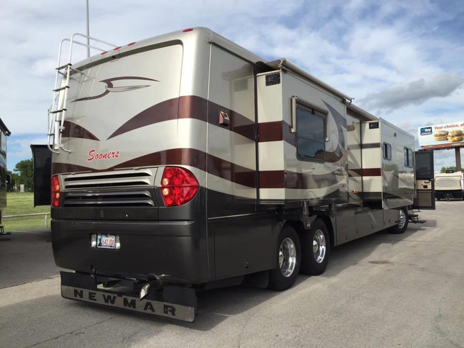 2005 Newmar MOUNTAIN AIRE 4302