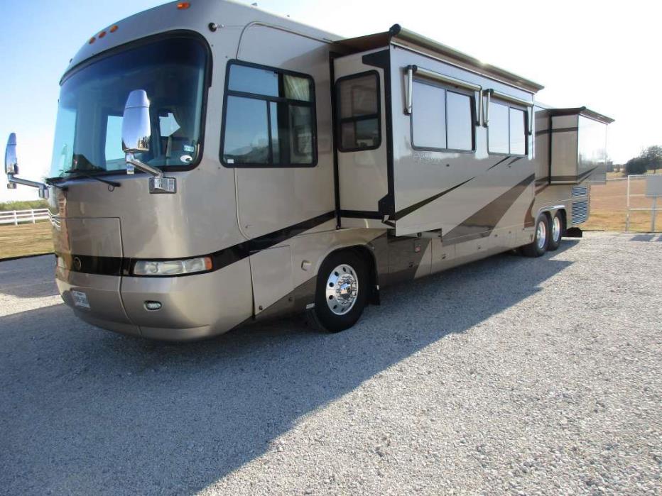 2004 Monaco Executive 45ft 3 Slide Clean Rig