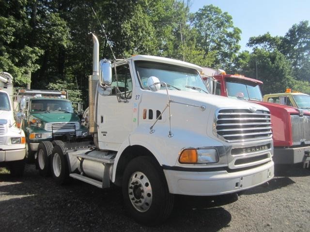 2007 Sterling Lt9500  Conventional - Day Cab