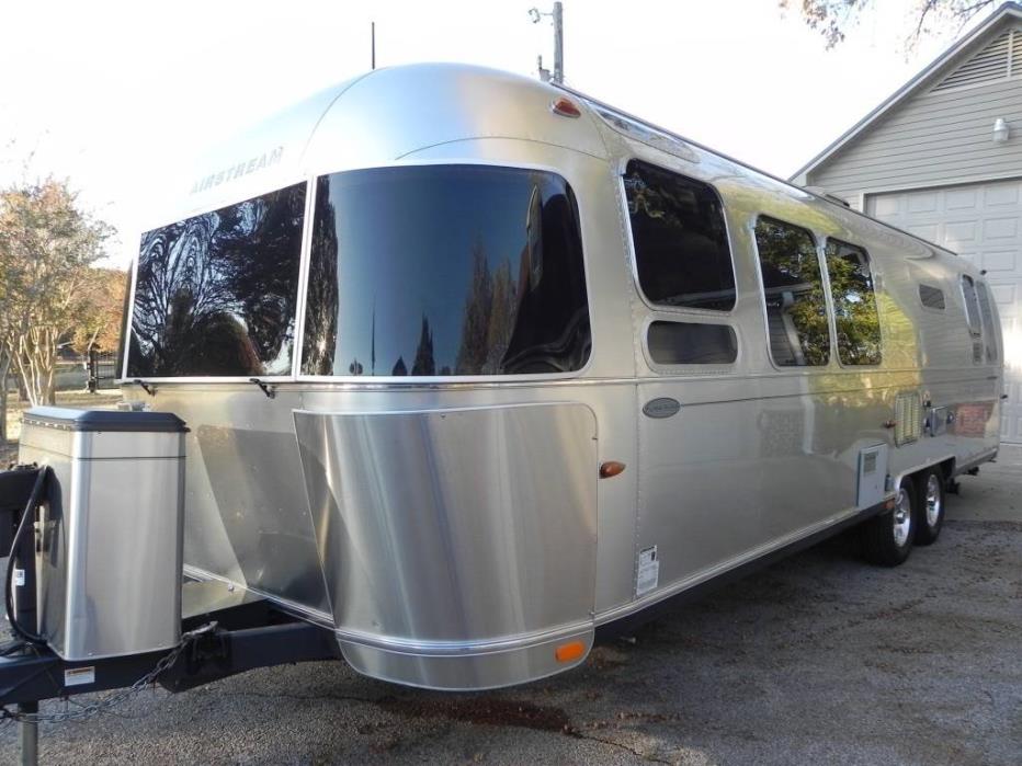 2012 Airstream FLYING CLOUD