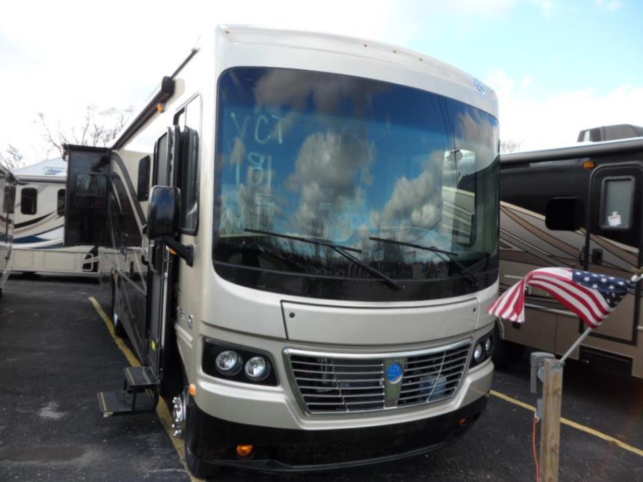 2016 Holiday Rambler Vacationer 33CT