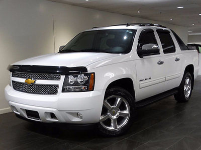 2012 Chevrolet Avalanche 4WD Crew Cab LS 2012 CHEVY AVALANCHE LS 4WD TRUCK 20-WHEELS MOONROOF ON-START EXHAUST RUNNING-B