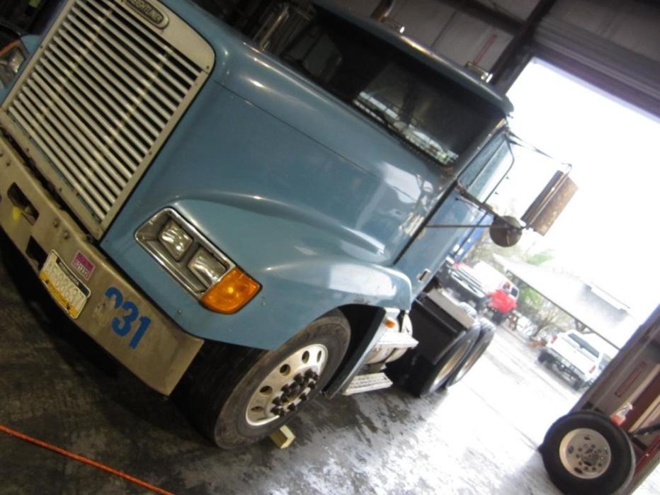 1996 Freightliner Fld120  Conventional - Day Cab