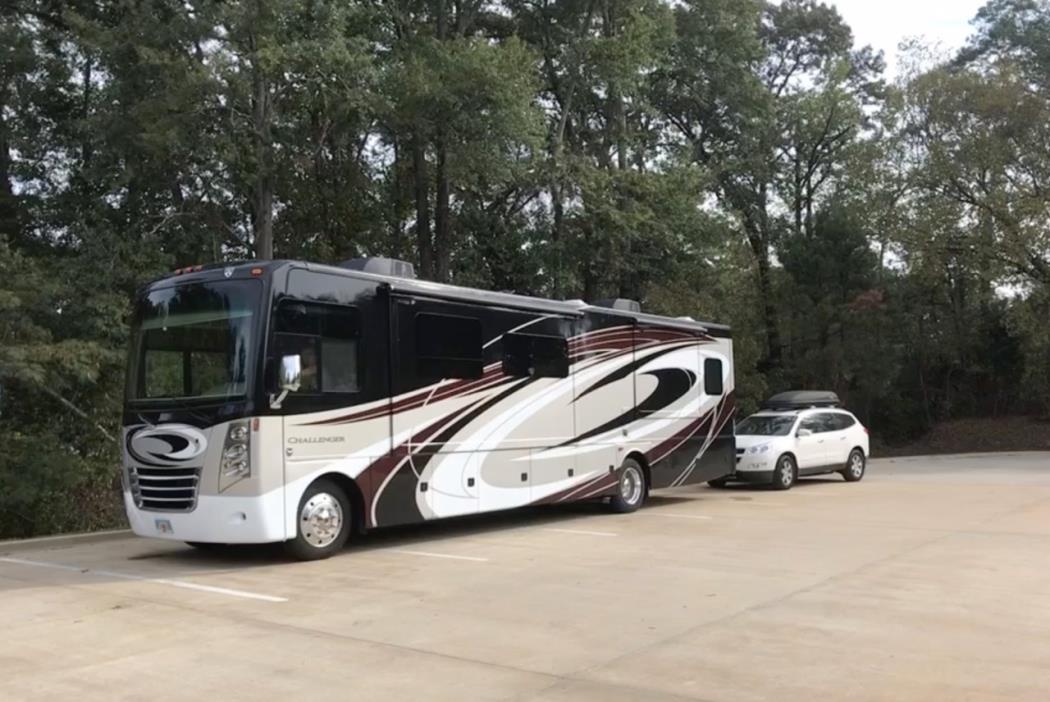 2016 Thor Motor Coach CHALLENGER 37B BUNKHOUSE