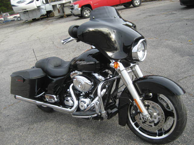 2012 Harley-Davidson Street Glide FLHX