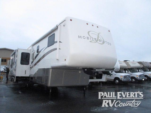 True Four-Season Luxury Fifth Wheel