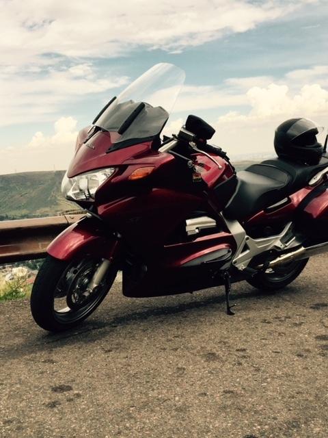 2005 Honda ST SERIES 1300