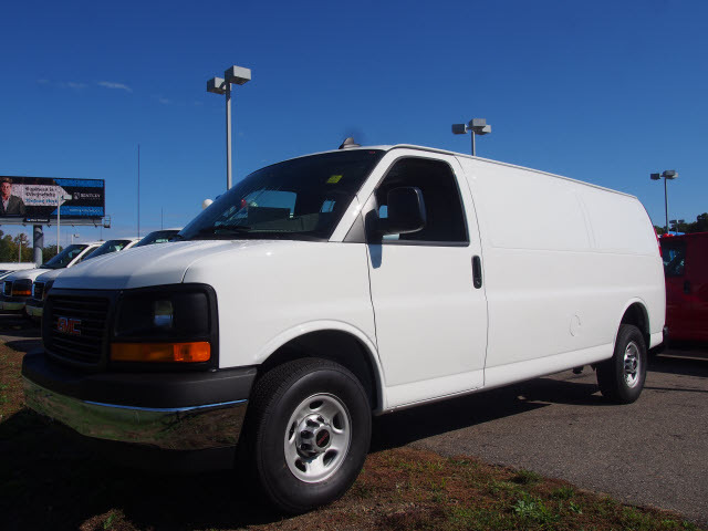 2017 Gmc Savana Cargo  Cargo Van