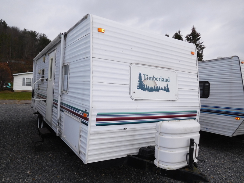 2002 Adventure Manufacturing Timberland 25FBS